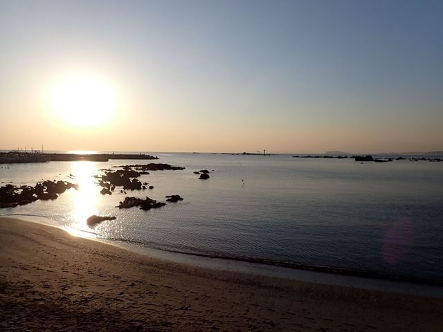 夕暮れの海岸.JPG