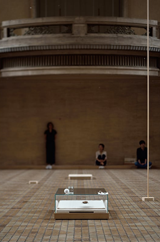 □内藤礼 生まれておいで 生きておいで□東京国立博物館: 芸術の小径